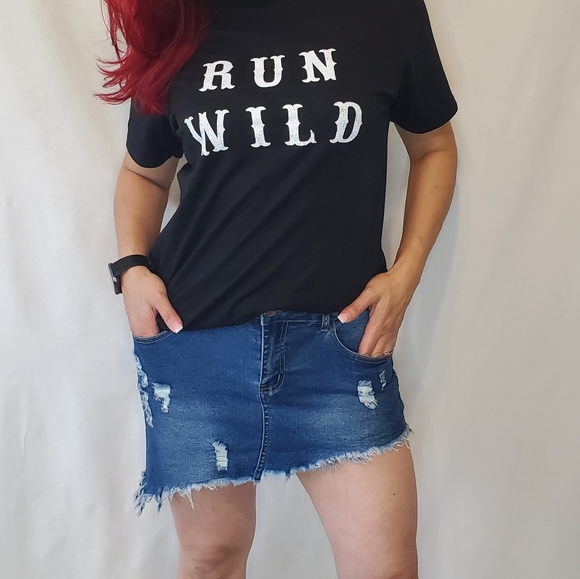 Mini skirt - Picture 3 of 3